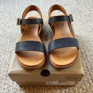Korkease Navy Blue Sandals 8/39
